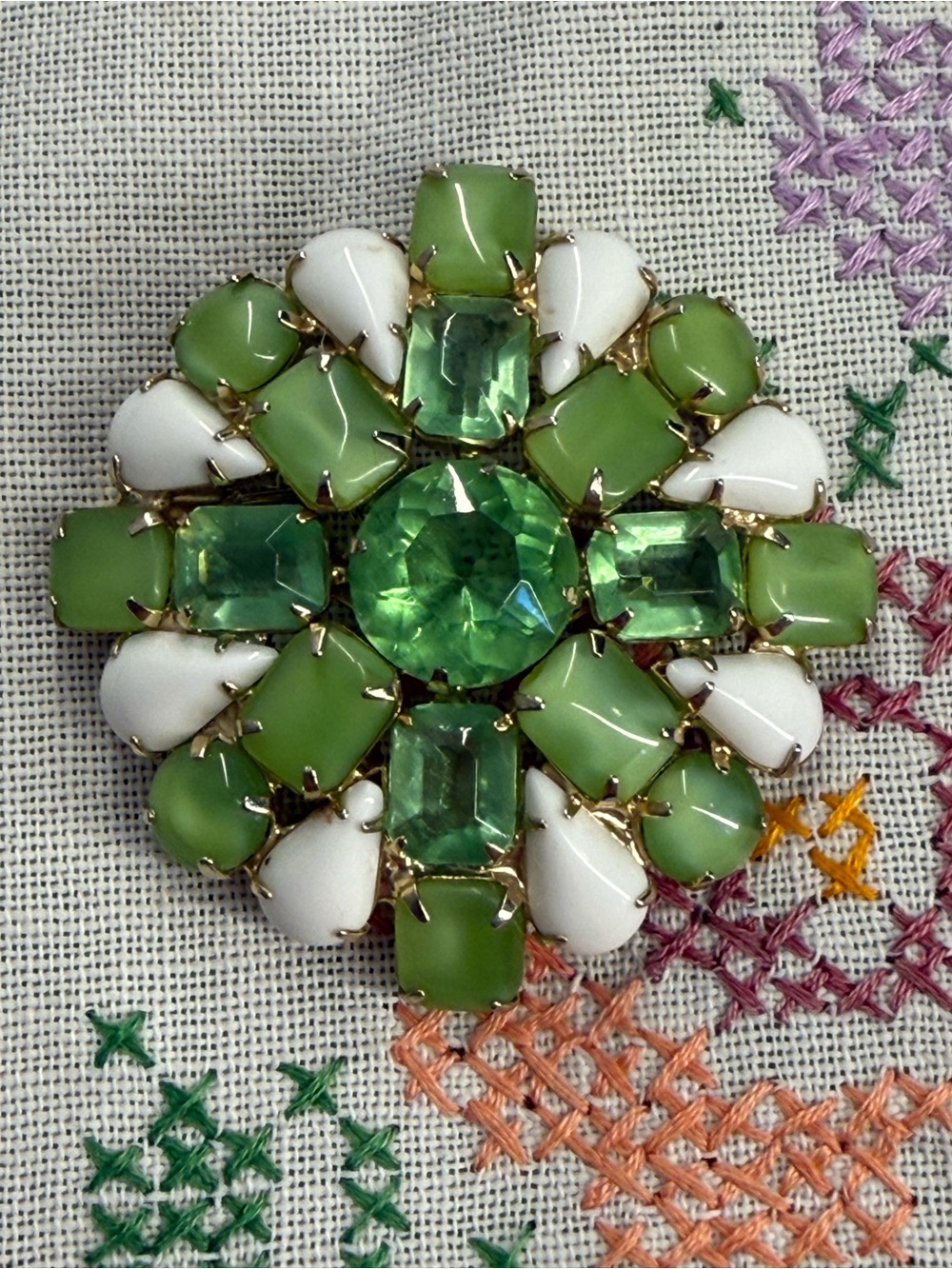 Vintage Green and White Crystal Floral Brooch - Women Jewelry